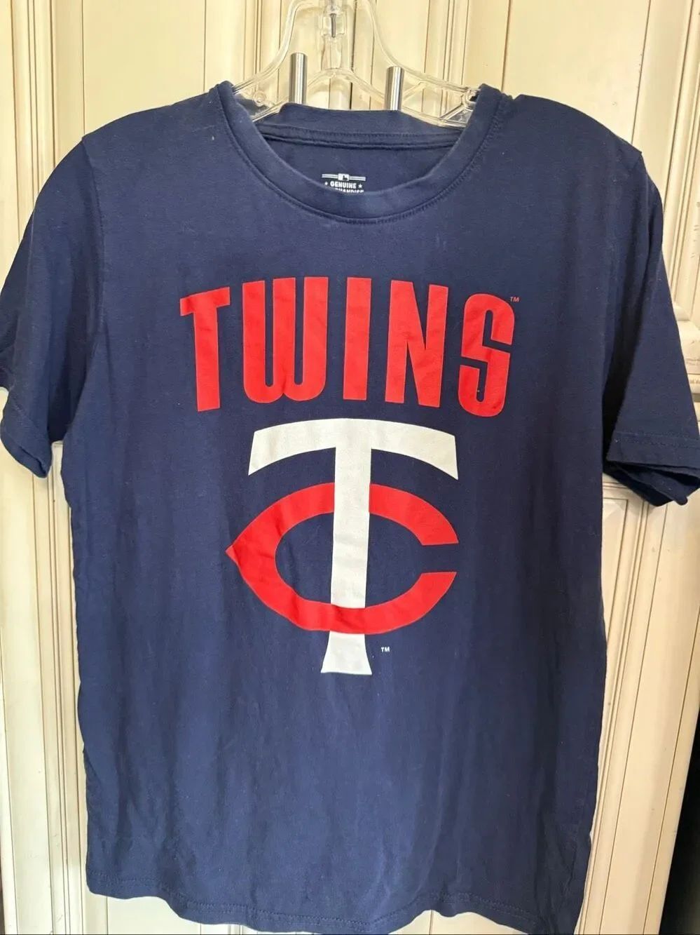 Genuine Merchandise Youth Minnesota Twins Logo Team T-Shirt Navy Red Size XL